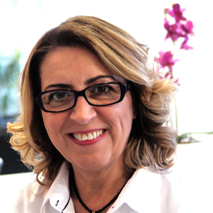 Sanye Ertürk, Friseurmeisterin